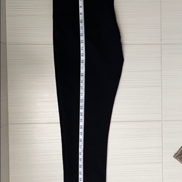 NWT REVERSIBLE PANTS! - Picture 14 of 14